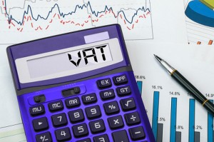 Bộ Tài chính đề nghị tăng thuế VAT từ 10% lên 12%
