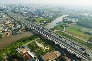 Người Việt khó mua nhà vì giá đất tăng nhanh