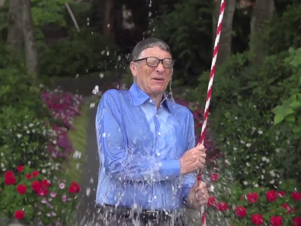 Chiến dịch dội nước đá - Bill Gates