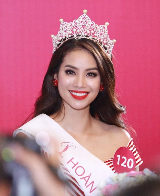 MC Phan Anh tiết lộ 'sự cố để đời' tại Hoa hậu Hoàn vũ Việt Nam 2015