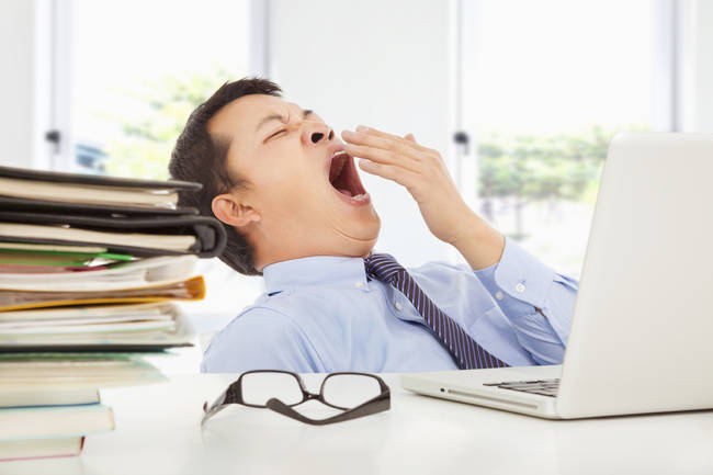 7 mẹo giúp dân văn phòng chống lại cơn buồn ngủ nhanh nhất