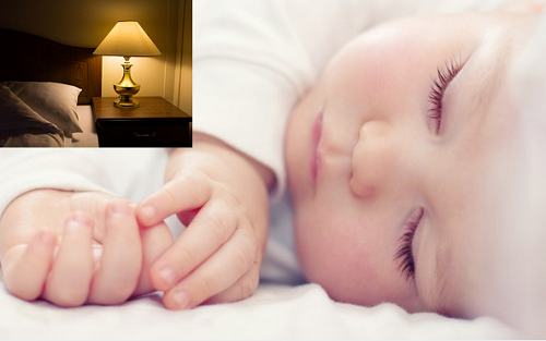 Hàng loạt tác hại không ngờ khi mẹ bật đèn ngủ cho trẻ nhỏ